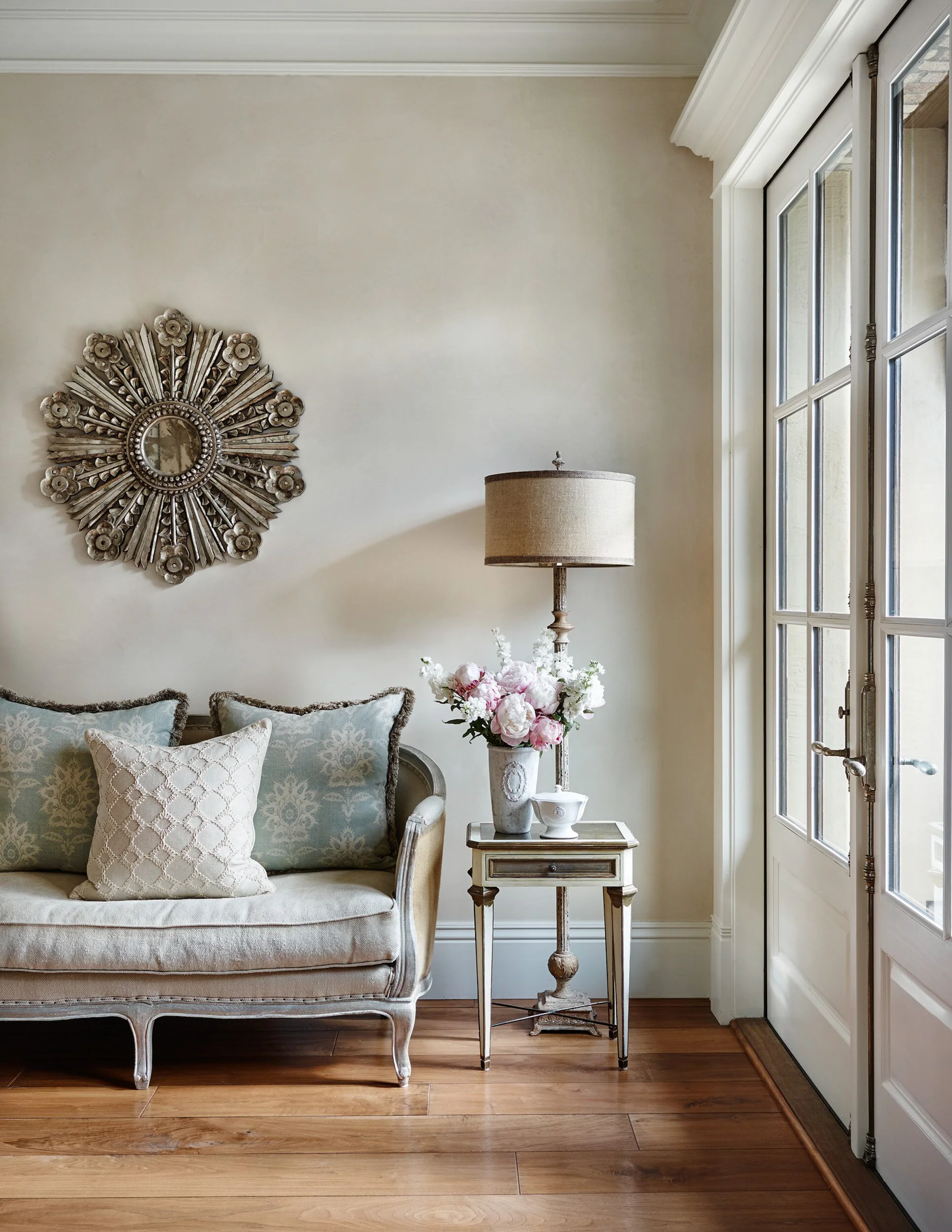 French country style at  インテリア French Country Revival Portfolio | JLK Interiors
